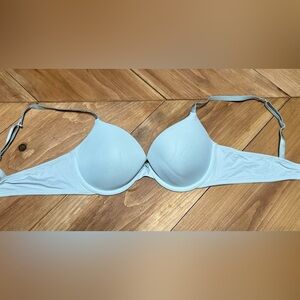 Light mint green Auden Bra 34B excellent condition with razorback strap clip